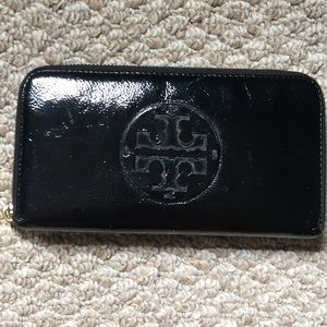 Tory Burch Continental Wallet